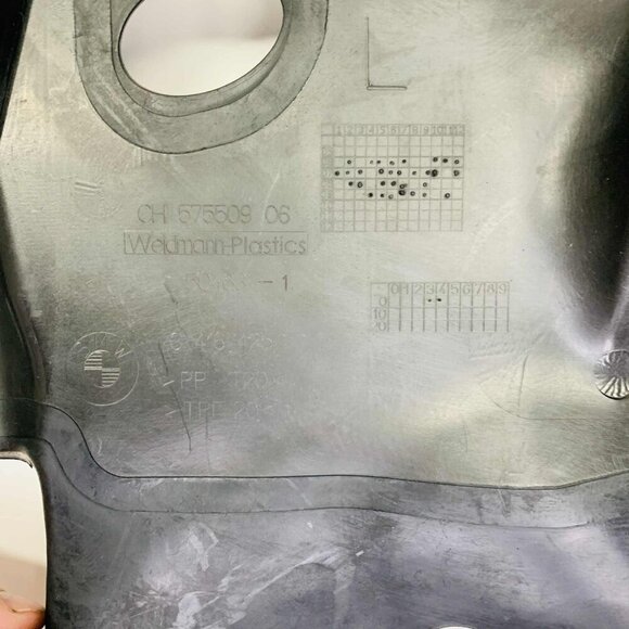 2007-2010 BMW X3 E83 FRONT DRIVER SIDE AIR INTAKE FAIRING PANEL COVER OEM - Picture 3 of 11